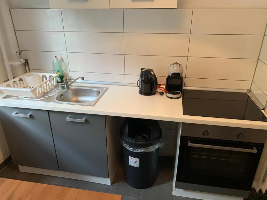 Berlin Mal Anders Erleben - Hier Tobt Das Leben Exterior photo